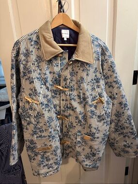 NWOT Never Worn Hunter Bell Cornflower Toile Barn Jacket